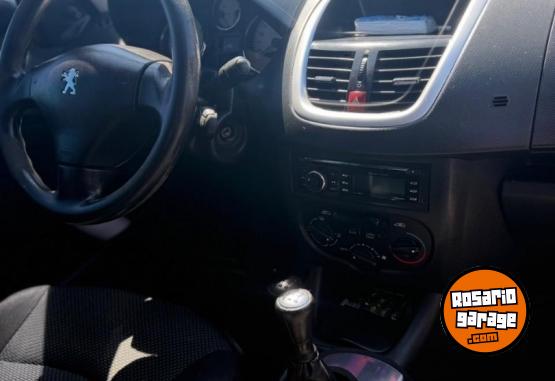Autos - Peugeot 207 compact 2012 Nafta 168000Km - En Venta