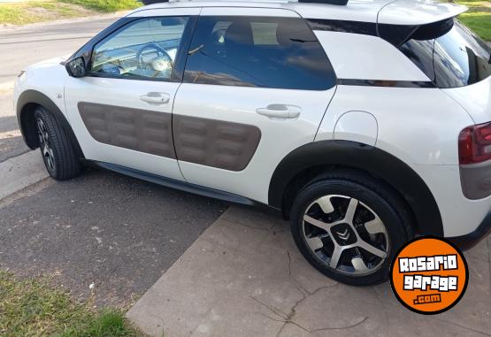 Autos - Citroen CACTUS PURE TECH 2017 Nafta 86000Km - En Venta