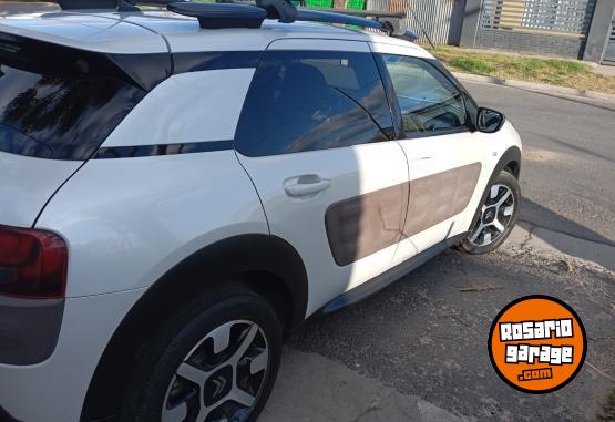Autos - Citroen CACTUS PURE TECH 2017 Nafta 86000Km - En Venta