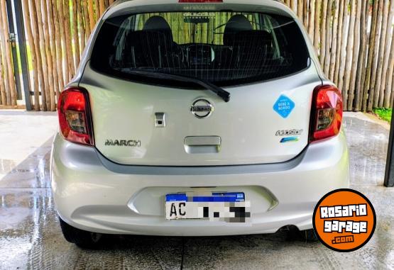 Autos - Nissan March 2018 Nafta 22200Km - En Venta