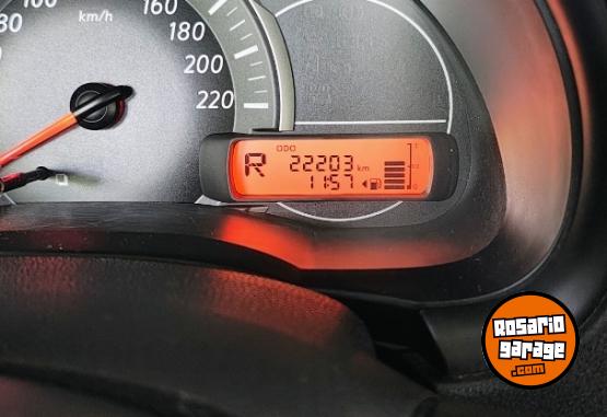 Autos - Nissan March 2018 Nafta 22200Km - En Venta