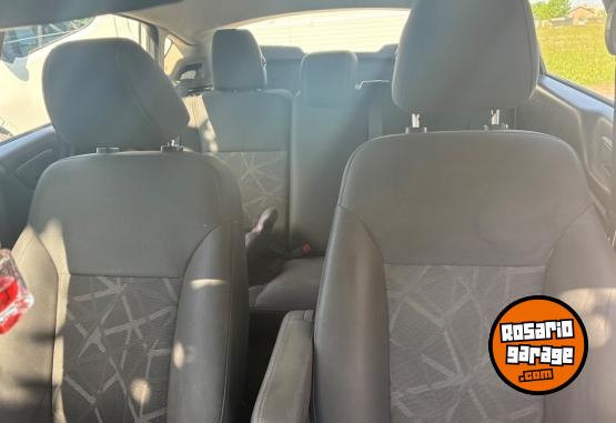 Autos - Ford Fiesta 2013 GNC 186000Km - En Venta
