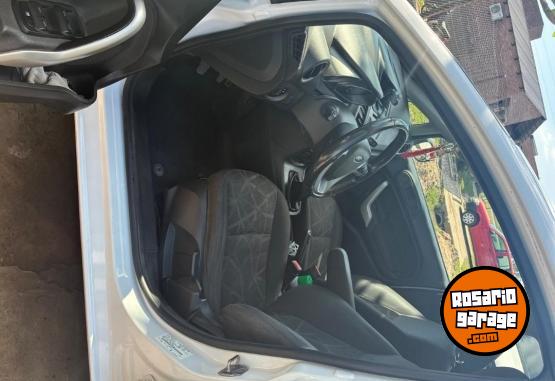 Autos - Ford Fiesta 2013 GNC 186000Km - En Venta
