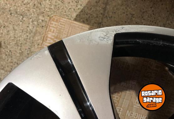 Accesorios para Autos - Llanta Fluence GT 1 - En Venta