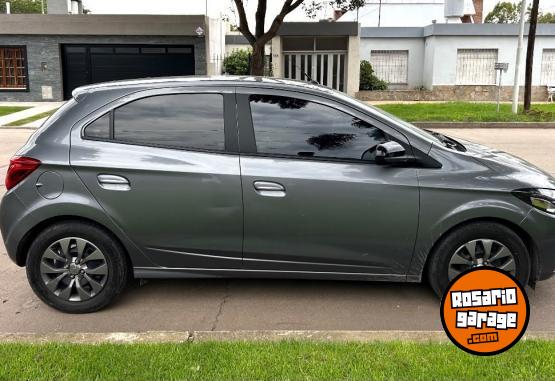 Autos - Chevrolet ONIX Joy Black 2022 Nafta 70000Km - En Venta