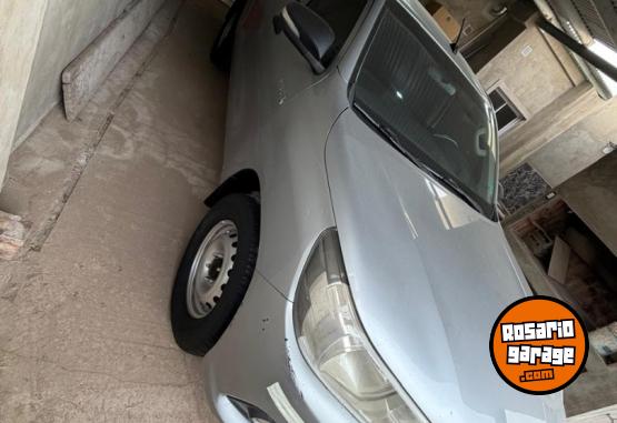Camionetas - Toyota Toyota Hilux L/16 2.4 DC 2016 Diesel 320000Km - En Venta