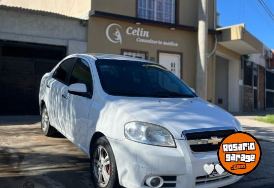 Autos - Chevrolet Aveo 2011 GNC 170000Km - En Venta