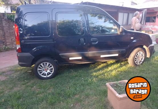 Utilitarios - Renault Kangoo 2010 Diesel 100Km - En Venta