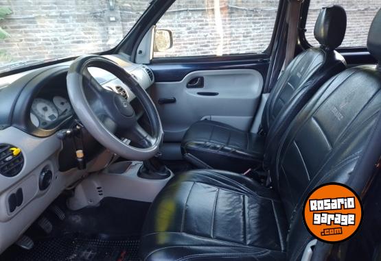 Utilitarios - Renault Kangoo 2010 Diesel 100Km - En Venta