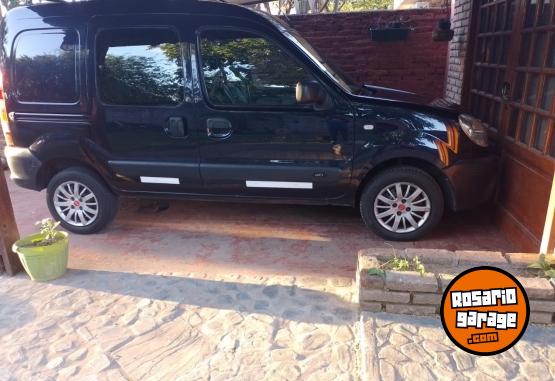 Utilitarios - Renault Kangoo 2010 Diesel 100Km - En Venta
