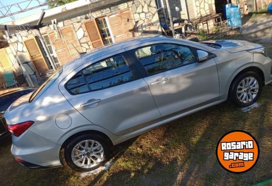 Autos - Fiat Cronos Drive 1.3 2020 GNC 120000Km - En Venta