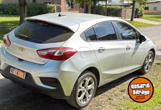 Autos - Chevrolet Cruze LT 2021 Nafta 118000Km - En Venta