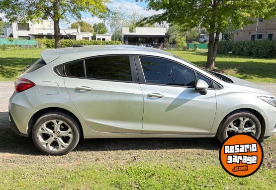 Autos - Chevrolet Cruze LT 2021 Nafta 118000Km - En Venta