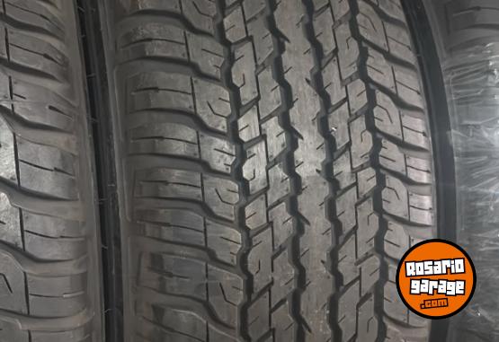 Accesorios para Autos - Cubiertas Dunlop 265 60 18 AT. - En Venta