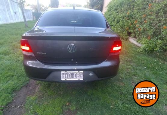 Autos - Volkswagen Voyage Advance. 2009 Nafta 233000Km - En Venta