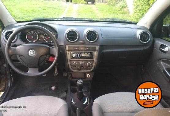Autos - Volkswagen Voyage Advance. 2009 Nafta 233000Km - En Venta