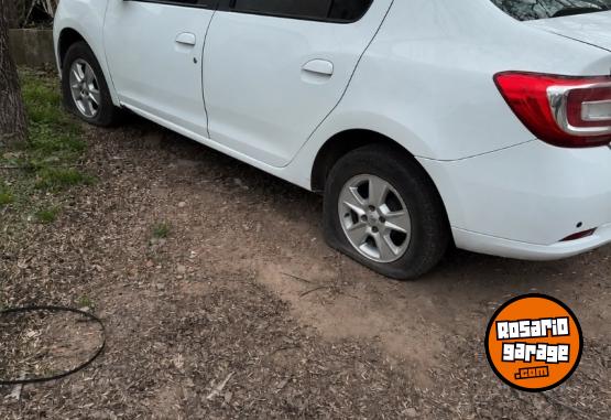 Autos - Renault Logan 1.6 16v 2016 GNC 295000Km - En Venta