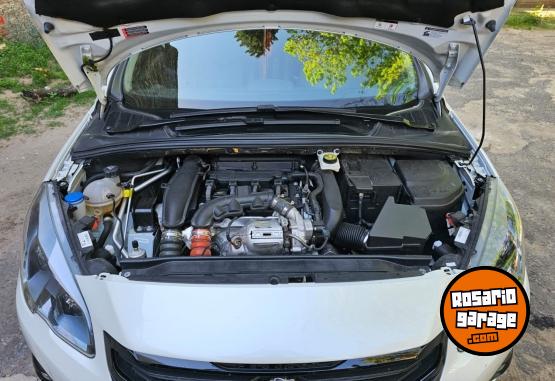 Autos - Peugeot 308 2021 Nafta 45000Km - En Venta