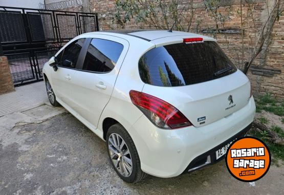 Autos - Peugeot 308 2021 Nafta 45000Km - En Venta