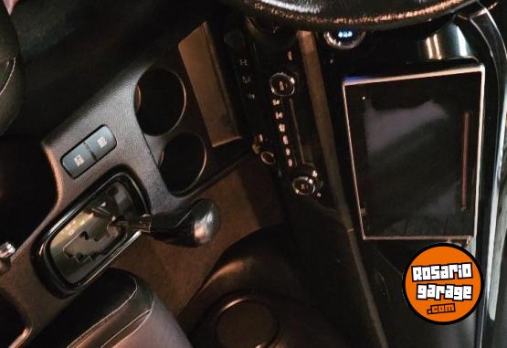 Camionetas - Toyota Hilux srx 2019 Diesel 276000Km - En Venta