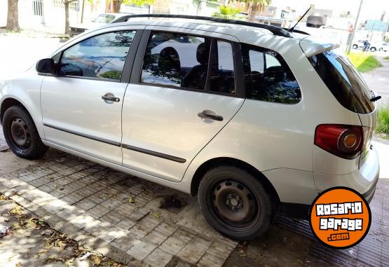 Autos - Volkswagen Suran 2009 GNC 266000Km - En Venta