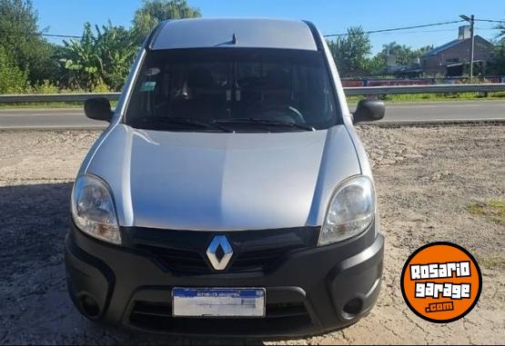 Utilitarios - Renault KANGOO CONFORT PH3 FURGÓN 2016 GNC 134133Km - En Venta