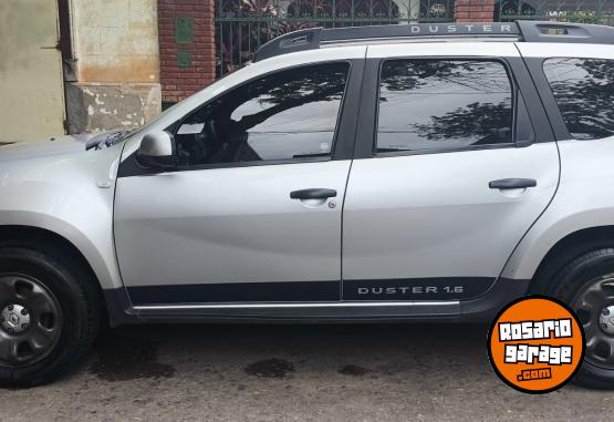 Camionetas - Renault Duster 2016 GNC 96000Km - En Venta