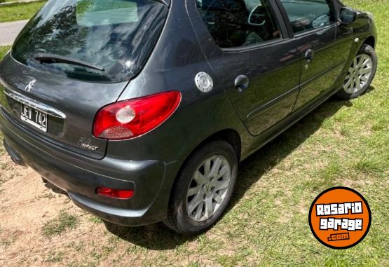Autos - Peugeot 207 2.0Hdi 2010 Diesel 157000Km - En Venta