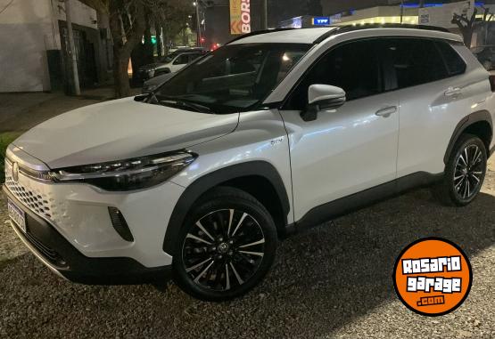 Autos - Toyota SEG CVT 2024 Electrico / Hibrido 30000Km - En Venta