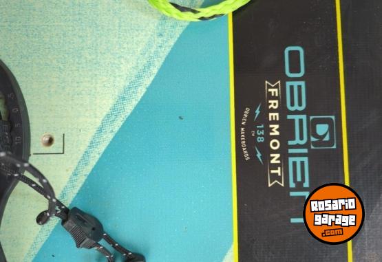 Deportes Náuticos - Tabla wakeboard OBRIEN 138 NUEVAcon botas y msnillar - En Venta