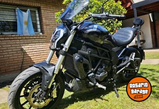 Motos - Benelli 502 c 2021 Nafta 25000Km - En Venta