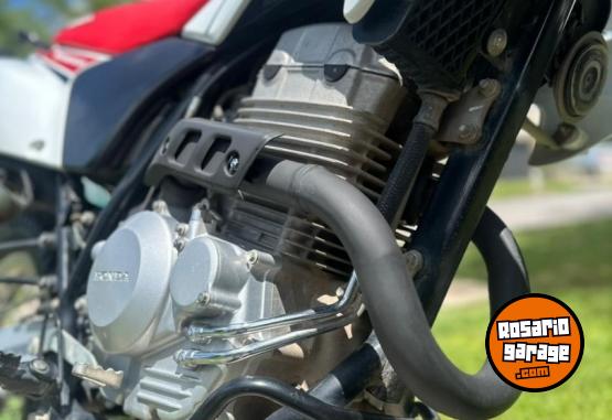 Motos - Honda Tornado 2018 Nafta 41384Km - En Venta