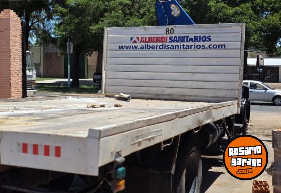 Camiones y Grúas - Mercedes Benz 1114/1518 con hidrogrua - En Venta