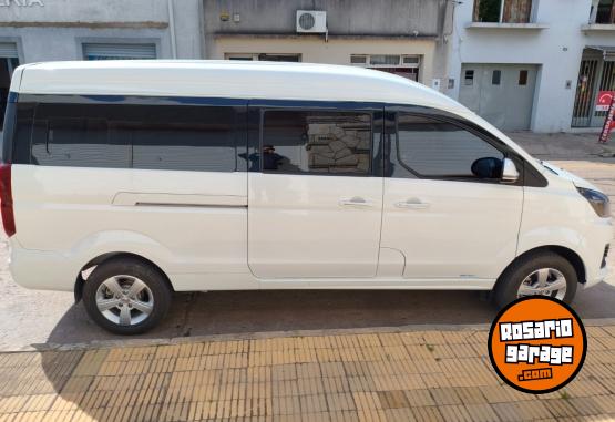 Utilitarios - Shineray M7 9 plazas 2026 Nafta 15000Km - En Venta