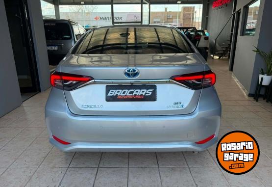 Autos - Toyota Corolla SEG Hibrido 2024 20000Km - En Venta