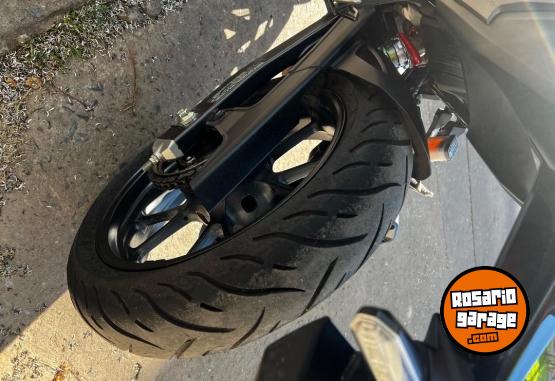Motos - Honda Cb 300 F 2026 Nafta 5800Km - En Venta