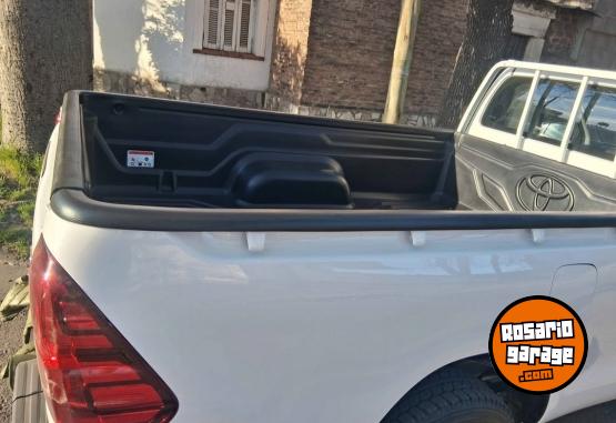 Accesorios para Autos - Caja de carga toyota hilux - En Venta