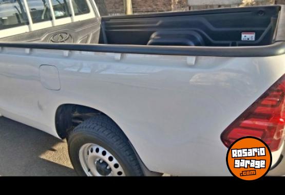 Accesorios para Autos - Caja de carga toyota hilux - En Venta