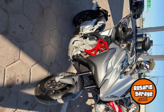 Motos - Otra marca Turismo veloce 2016 Nafta 15500Km - En Venta