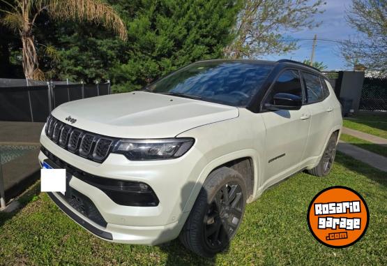 Camionetas - Jeep Compass serie S 2024 Nafta 30000Km - En Venta