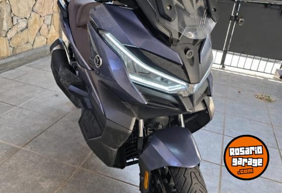Motos - Voge SR4 Max Pro 2024 Nafta 2700Km - En Venta