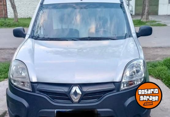 Utilitarios - Renault Kangoo 2016 Nafta 300000Km - En Venta