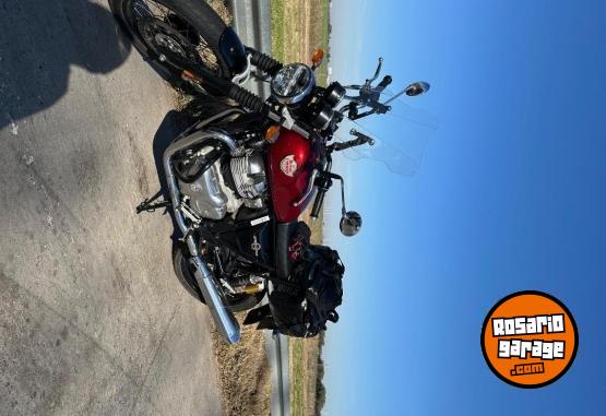 Motos - Royal Enfield Interceptor 650 2024 Nafta 7700Km - En Venta