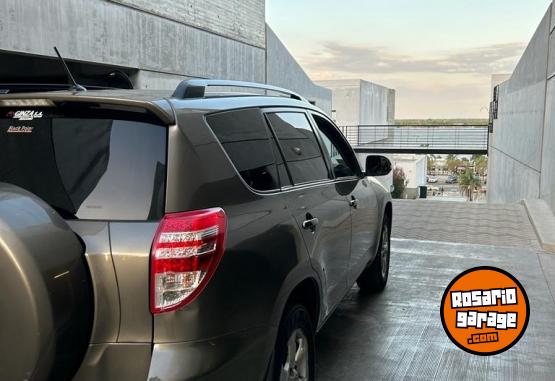 Camionetas - Toyota Rav 4 2013 Nafta 198500Km - En Venta