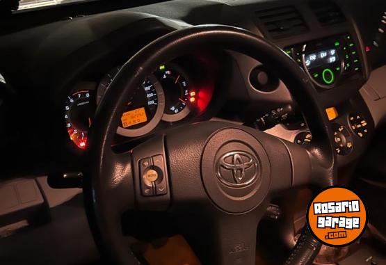 Camionetas - Toyota Rav 4 2013 Nafta 198500Km - En Venta