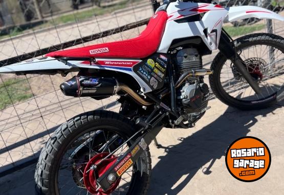 Motos - Honda Tornado 293 2013 Nafta 24500Km - En Venta