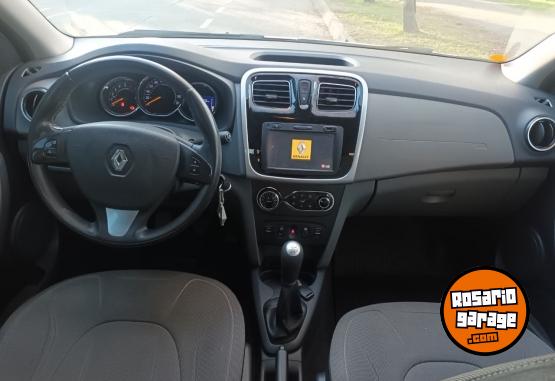 Autos - Renault LOGAN PRIVILEGE 1.6 16 V 2016 Nafta 101000Km - En Venta