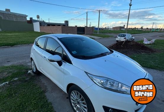 Autos - Ford Fiesta 2015 Nafta 114000Km - En Venta