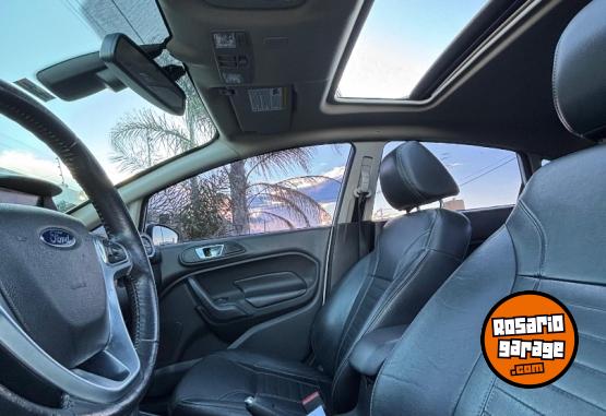 Autos - Ford Fiesta 2015 Nafta 114000Km - En Venta