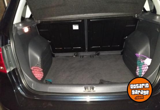 Autos - Volkswagen Suran Trendline 2013 Nafta 155000Km - En Venta